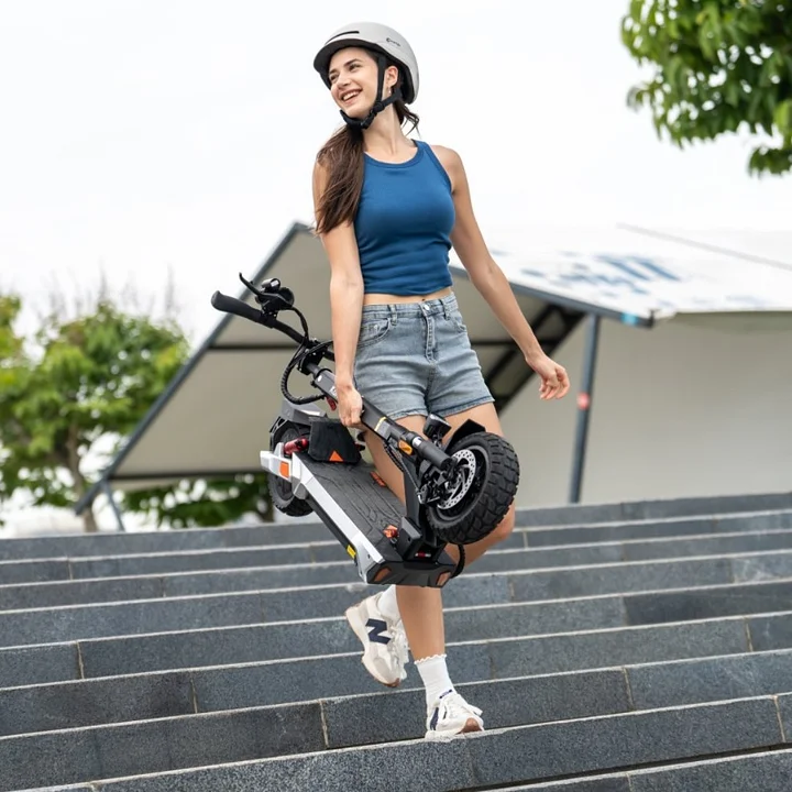 Electric scooter accessories-make your riding safer